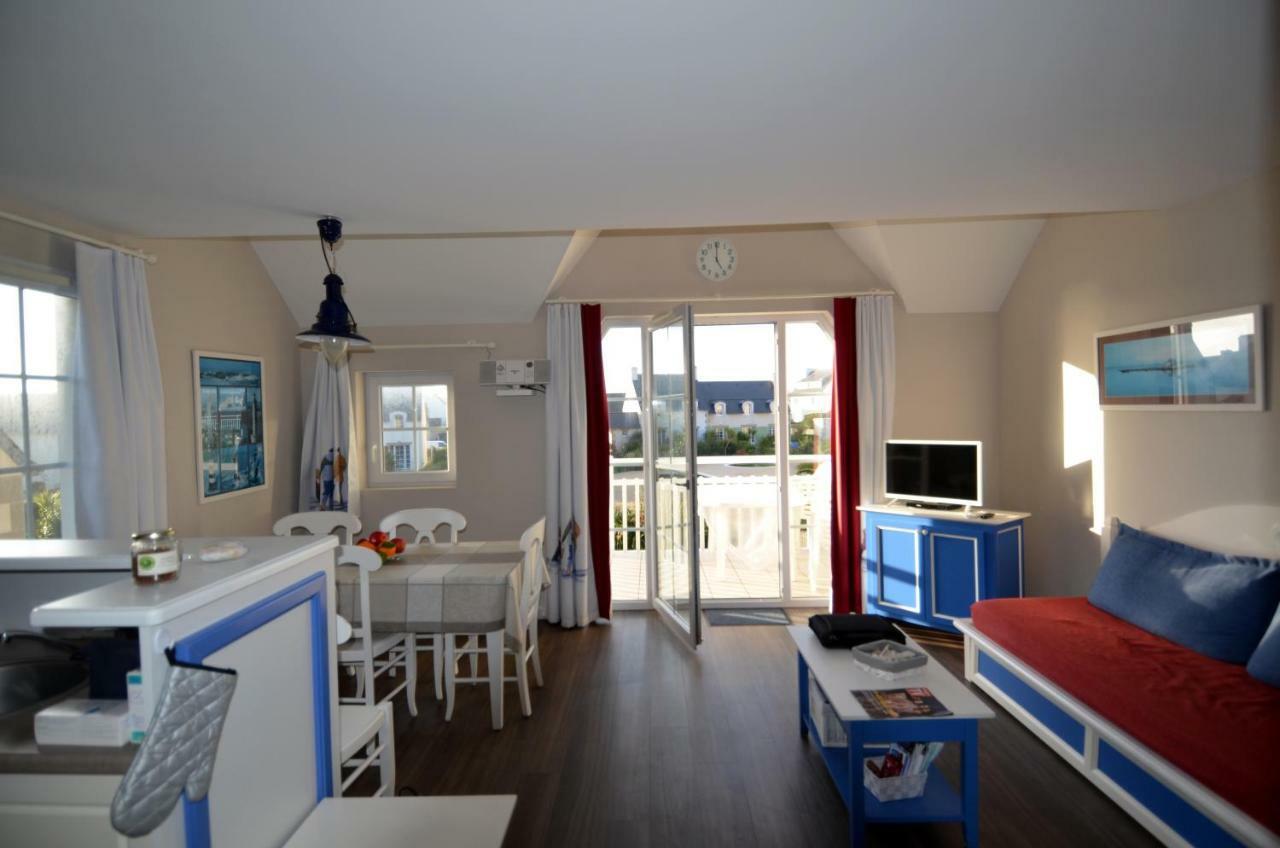 Vacances A L Ocean - T4 Grand Balcon Tout Confort - Wifi Et Parking Gratuits - Mer Plage Piscine A Environ 25 M - Centre Ville, Tous Commerces, Marche, Et Port A 10 Minutes A Pied En Longeant La Mer Ле-Гильвинек Экстерьер фото