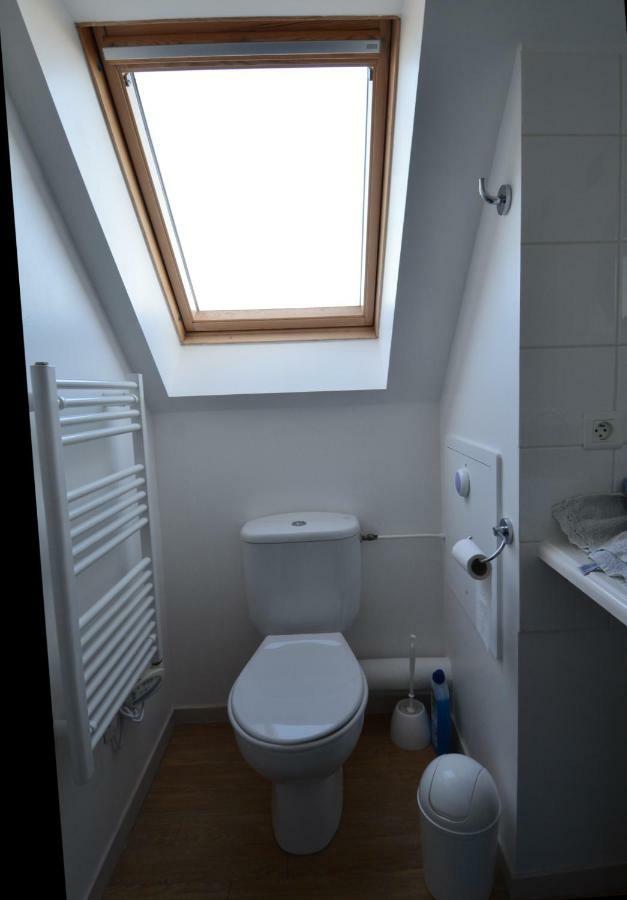 Vacances A L Ocean - T4 Grand Balcon Tout Confort - Wifi Et Parking Gratuits - Mer Plage Piscine A Environ 25 M - Centre Ville, Tous Commerces, Marche, Et Port A 10 Minutes A Pied En Longeant La Mer Ле-Гильвинек Экстерьер фото