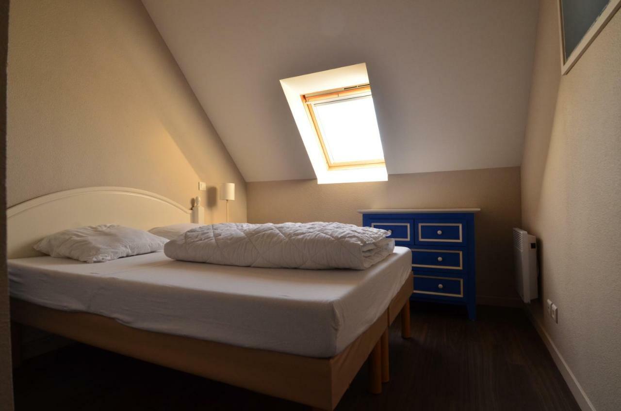 Vacances A L Ocean - T4 Grand Balcon Tout Confort - Wifi Et Parking Gratuits - Mer Plage Piscine A Environ 25 M - Centre Ville, Tous Commerces, Marche, Et Port A 10 Minutes A Pied En Longeant La Mer Ле-Гильвинек Экстерьер фото